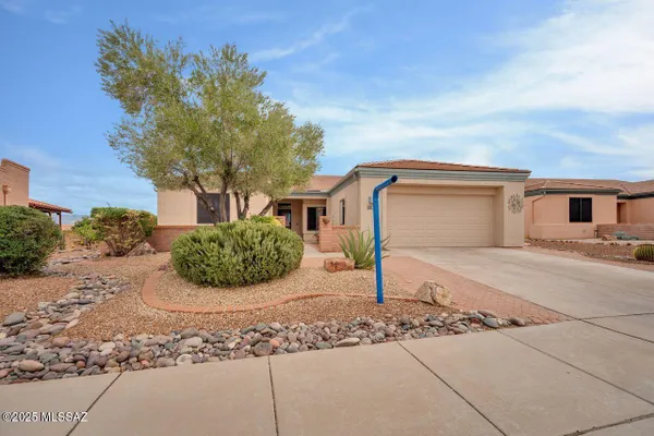 Property Slideshow image 2 of 35 | 4769 s meadow ridge dr, Green Valley, AZ, 85622
