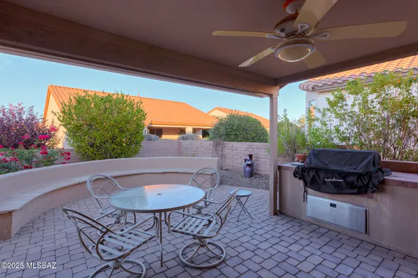 Property Slideshow image 3 of 24 | 2175 e bluejay vista ln, Green Valley, AZ, 85614