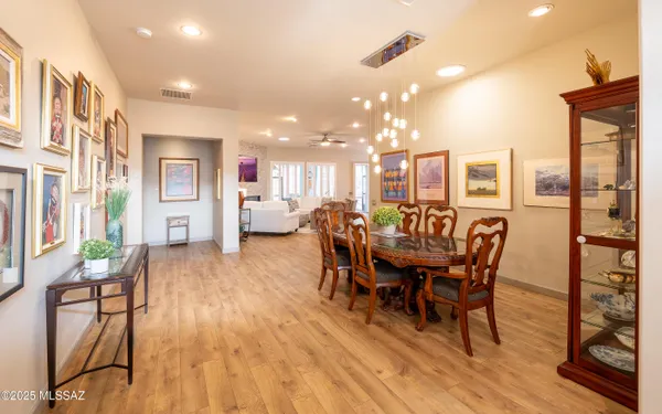 Property Slideshow image 3 of 49 | 5062 w coyote gulch loop, Marana, AZ, 85658