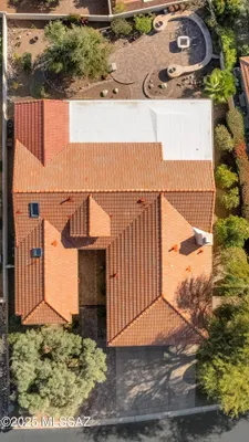 Property Slideshow image 3 of 50 | 38429 s apache view dr, Tucson, AZ, 85739