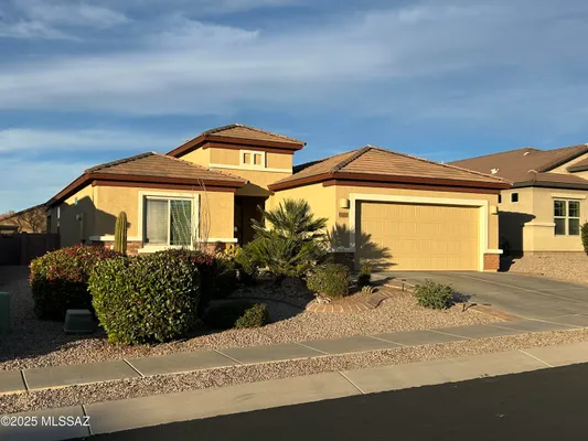 Property Slideshow image 2 of 50 | 13995 e huppenthal blvd, Vail, AZ, 85641