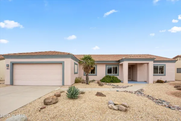 Property Slideshow image 2 of 24 | 1739 w circulo de la pinata, Green Valley, AZ, 85622
