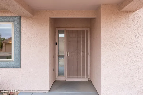Property Slideshow image 3 of 24 | 1739 w circulo de la pinata, Green Valley, AZ, 85622