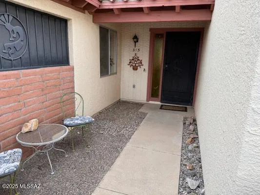 Property Slideshow image 2 of 23 | 315 e paseo azul, Green Valley, AZ, 85614