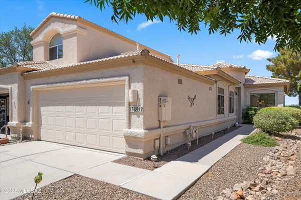 Property Slideshow image 2 of 34 | 38912 s serenity ln, Tucson, AZ, 85739