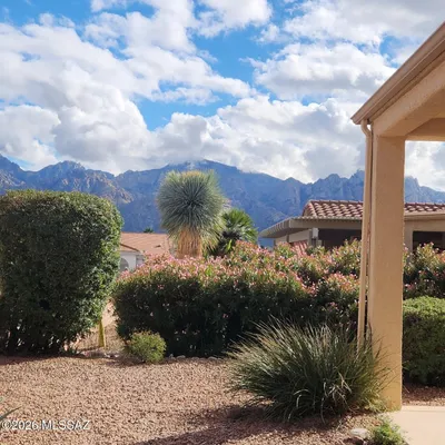 Property Slideshow image 2 of 3 | 2065 e bighorn mountain dr, Oro Valley, AZ, 85755