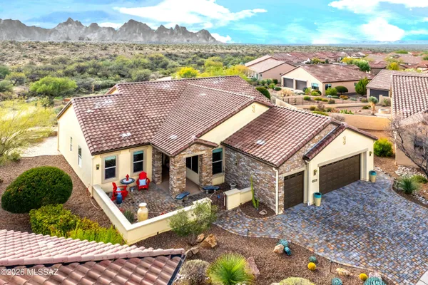 Property Slideshow image 3 of 51 | 32312 s agarita dr, Oracle, AZ, 85623