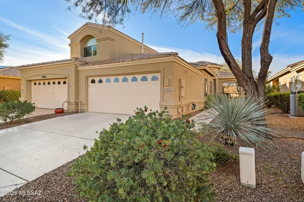 Property Slideshow image 2 of 38 | 63531 e harmony dr, Tucson, AZ, 85739