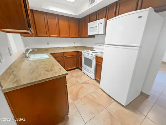 Property Slideshow image 2 of 20 | 2016 s san vincent dr, Green Valley, AZ, 85614