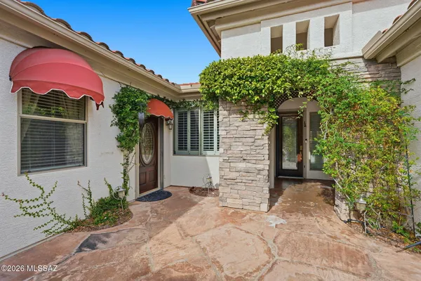 Property Slideshow image 3 of 48 | 62562 e amberwood dr, Tucson, AZ, 85739