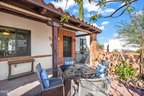 Property Slideshow image 2 of 28 | 320 s paseo cerro d, Green Valley, AZ, 85614