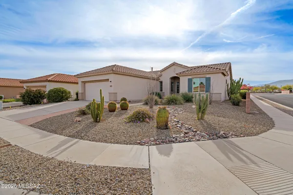 Property Slideshow image 3 of 29 | 8055 w cottonwood wash way, Tucson, AZ, 85743