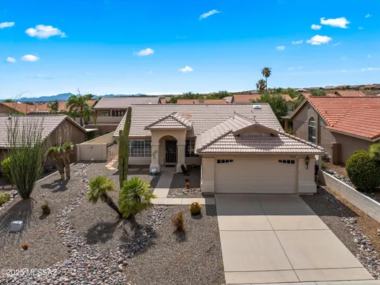 Property Slideshow image 2 of 30 | 37970 s elbow bend dr, Tucson, AZ, 85739