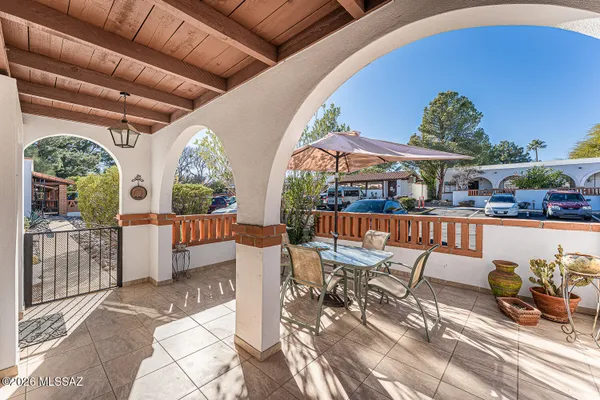 Property Slideshow image 2 of 19 | 189 s paseo pena d, Green Valley, AZ, 85614