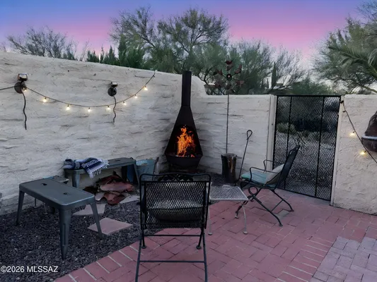 Property Slideshow image 2 of 39 | 1070 w calle excelso, Green Valley, AZ, 85614