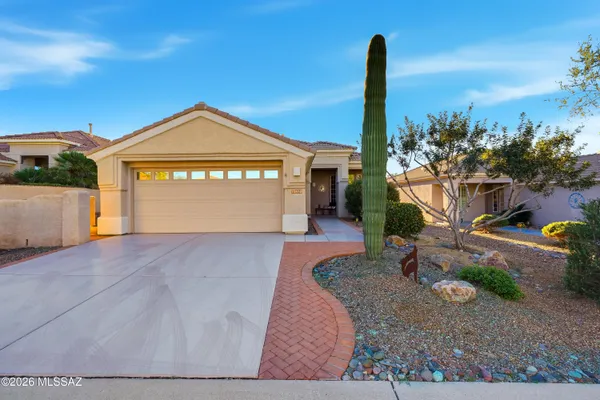 Property Slideshow image 2 of 36 | 13652 n gold cholla pl, Marana, AZ, 85658