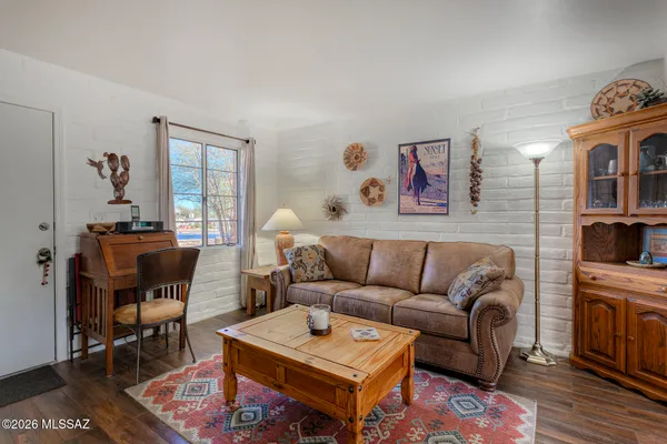 Property Slideshow image 3 of 18 | 507 w esperanza blvd a, Green Valley, AZ, 85614