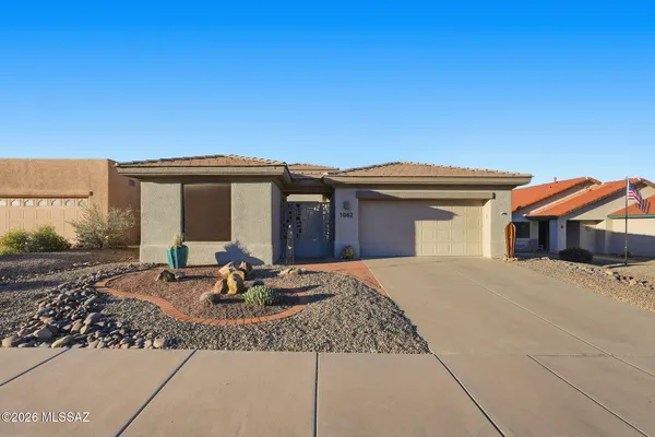Property Slideshow image 3 of 28 | 1062 w union bell dr, Green Valley, AZ, 85614