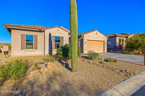 Property Slideshow image 2 of 37 | 6492 w whispering windmill ln, Marana, AZ, 85658