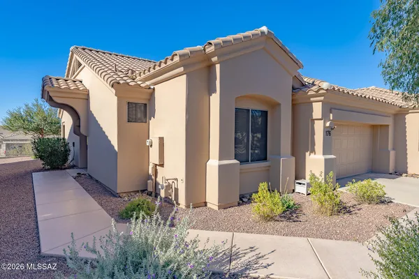 Property Slideshow image 2 of 42 | 13401 n rancho vistoso blvd unit 176, Oro Valley, AZ, 85755