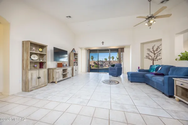 Property Slideshow image 3 of 30 | 9990 n scarlet ranges ln, Tucson, AZ, 85743