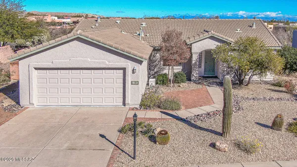 Property Slideshow image 2 of 51 | 1102 w camino monte cristo, Green Valley, AZ, 85614