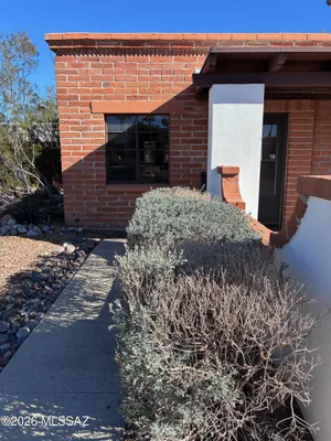 Property Slideshow image 2 of 20 | 445 s paseo quinta a, Green Valley, AZ, 85614