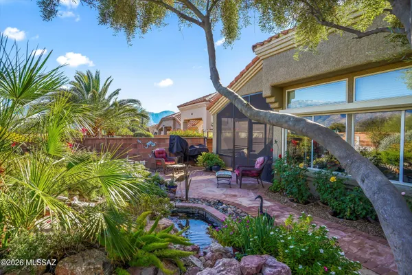 Property Slideshow image 3 of 42 | 14124 n trade winds way, Oro Valley, AZ, 85755