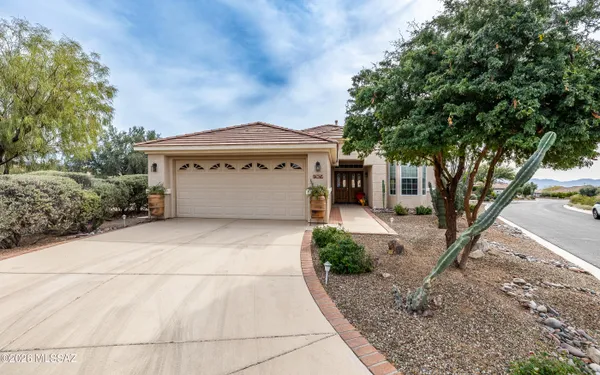 Property Slideshow image 2 of 47 | 13674 n nightstar ct, Marana, AZ, 85658