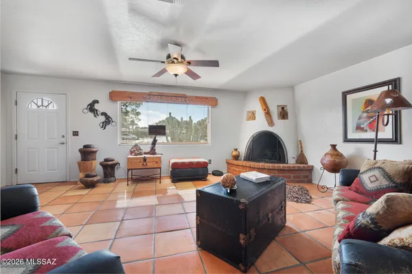 Property Slideshow image 3 of 27 | 1336 n paseo de golf, Green Valley, AZ, 85614