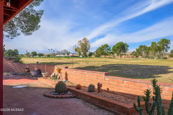Property Slideshow image 2 of 32 | 1061 n paseo iris, Green Valley, AZ, 85614
