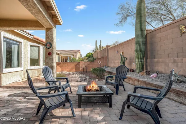 Property Slideshow image 2 of 37 | 415 w calle sedillo, Sahuarita, AZ, 85629