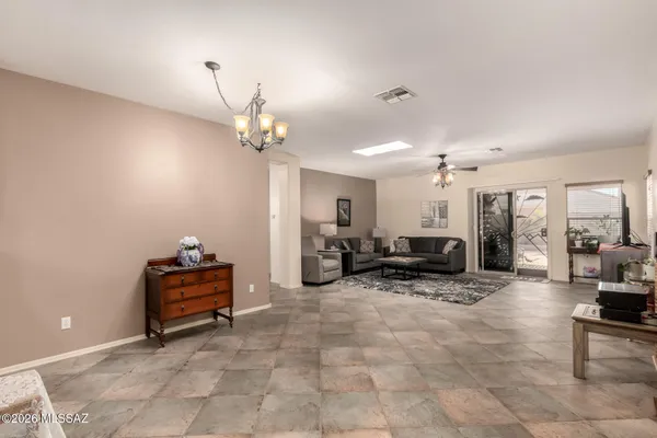 Property Slideshow image 3 of 37 | 1353 w via cerro colorado, Sahuarita, AZ, 85629