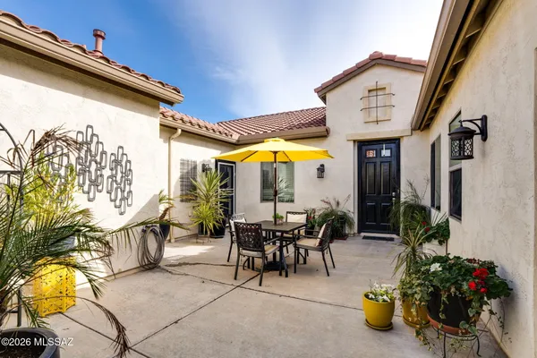 Property Slideshow image 2 of 47 | 31953 s misty basin rd, Oracle, AZ, 85623