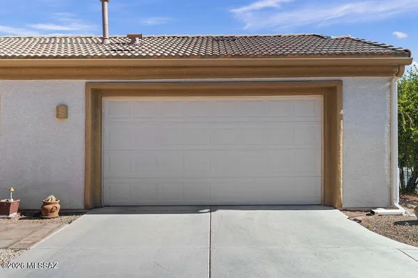 Property Slideshow image 3 of 51 | 2020 w cactus run dr, Green Valley, AZ, 85622