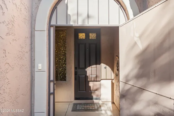 Property Slideshow image 2 of 26 | 2227 e apache springs ln, Green Valley, AZ, 85614