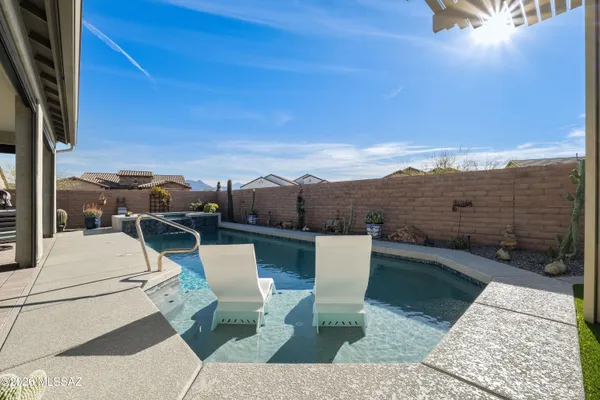 Property Slideshow image 3 of 50 | 1438 e golden rock way, Green Valley, AZ, 85614