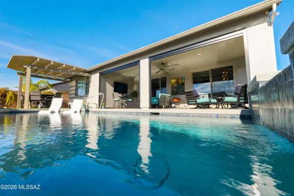 Property Slideshow image 2 of 50 | 1438 e golden rock way, Green Valley, AZ, 85614