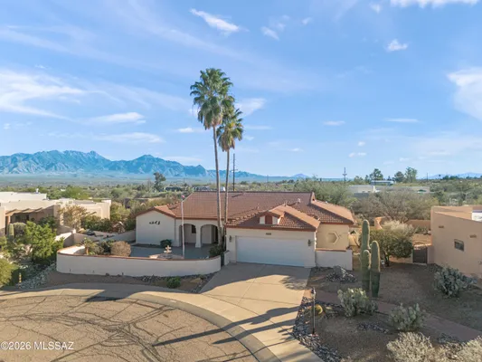 Property Slideshow image 2 of 39 | 1023 w placita inocente, Green Valley, AZ, 85614