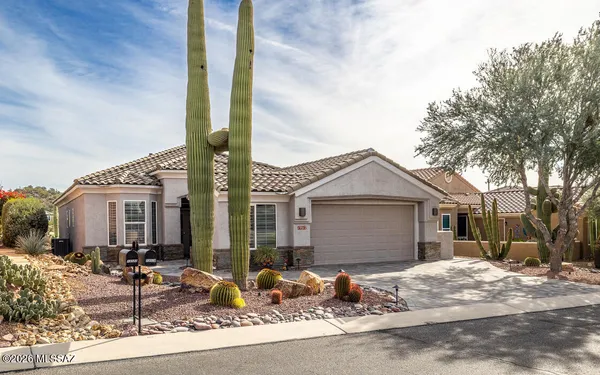 Property Slideshow image 2 of 50 | 13512 n sunset mesa dr, Marana, AZ, 85658