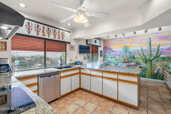 Property Slideshow image 2 of 39 | 37341 s blackfoot dr, Tucson, AZ, 85739