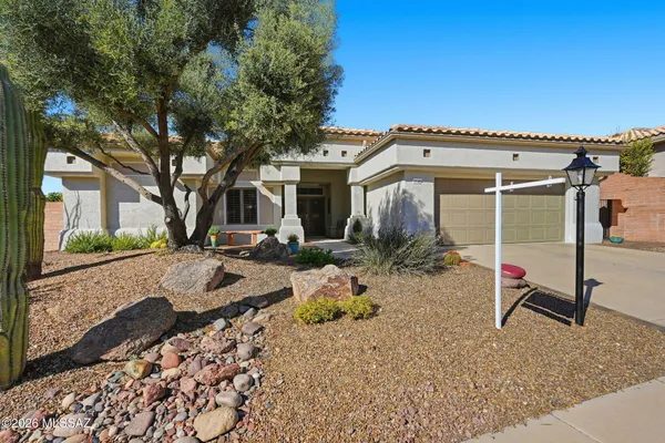 Property Slideshow image 3 of 46 | 1749 e mellow trl, Oro Valley, AZ, 85755