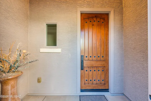 Property Slideshow image 3 of 30 | 1001 n desert deer pass, Green Valley, AZ, 85614