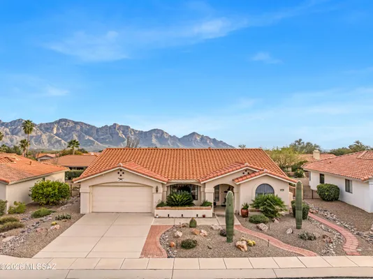 Property Slideshow image 3 of 46 | 1134 e boulder pass, Oro Valley, AZ, 85755