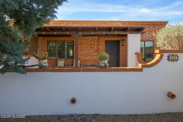 Property Slideshow image 3 of 23 | 328 s paseo pena d, Green Valley, AZ, 85614