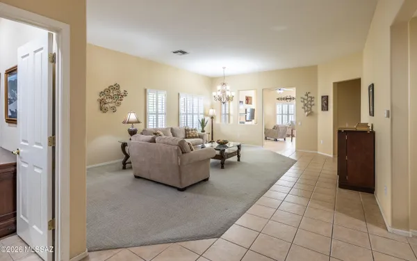 Property Slideshow image 3 of 40 | 5388 w winding desert dr, Marana, AZ, 85658