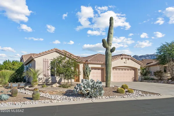 Property Slideshow image 3 of 45 | 39911 s ironwood ct, Tucson, AZ, 85739
