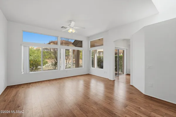 Property Slideshow image 3 of 35 | 2247 e jonquil st, Oro Valley, AZ, 85755