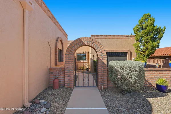 Property Slideshow image 2 of 34 | 3910 s placita de la moneda, Green Valley, AZ, 85622