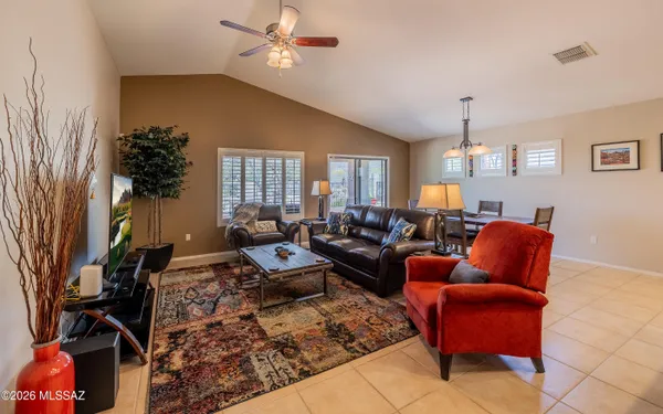 Property Slideshow image 3 of 40 | 5336 w tortolita flats ln, Marana, AZ, 85658